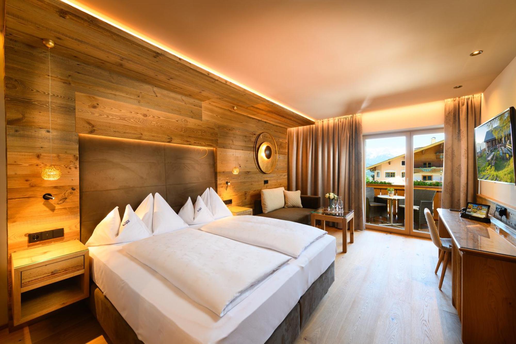 סנט יוהן אים פונגאו Hotel Berghof - St Johann In Salzburg מראה חיצוני תמונה