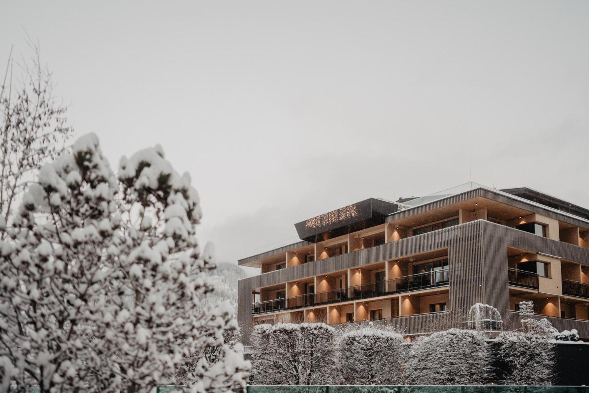 סנט יוהן אים פונגאו Hotel Berghof - St Johann In Salzburg מראה חיצוני תמונה